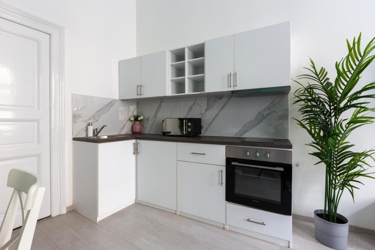 Lh Gallery Apartments Budapest Exterior photo