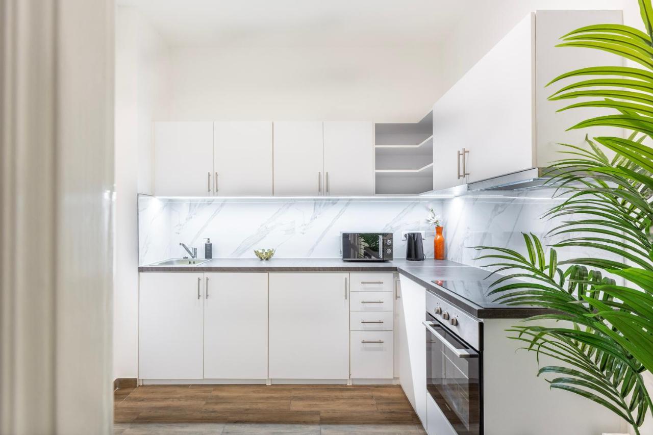 Lh Gallery Apartments Budapest Exterior photo