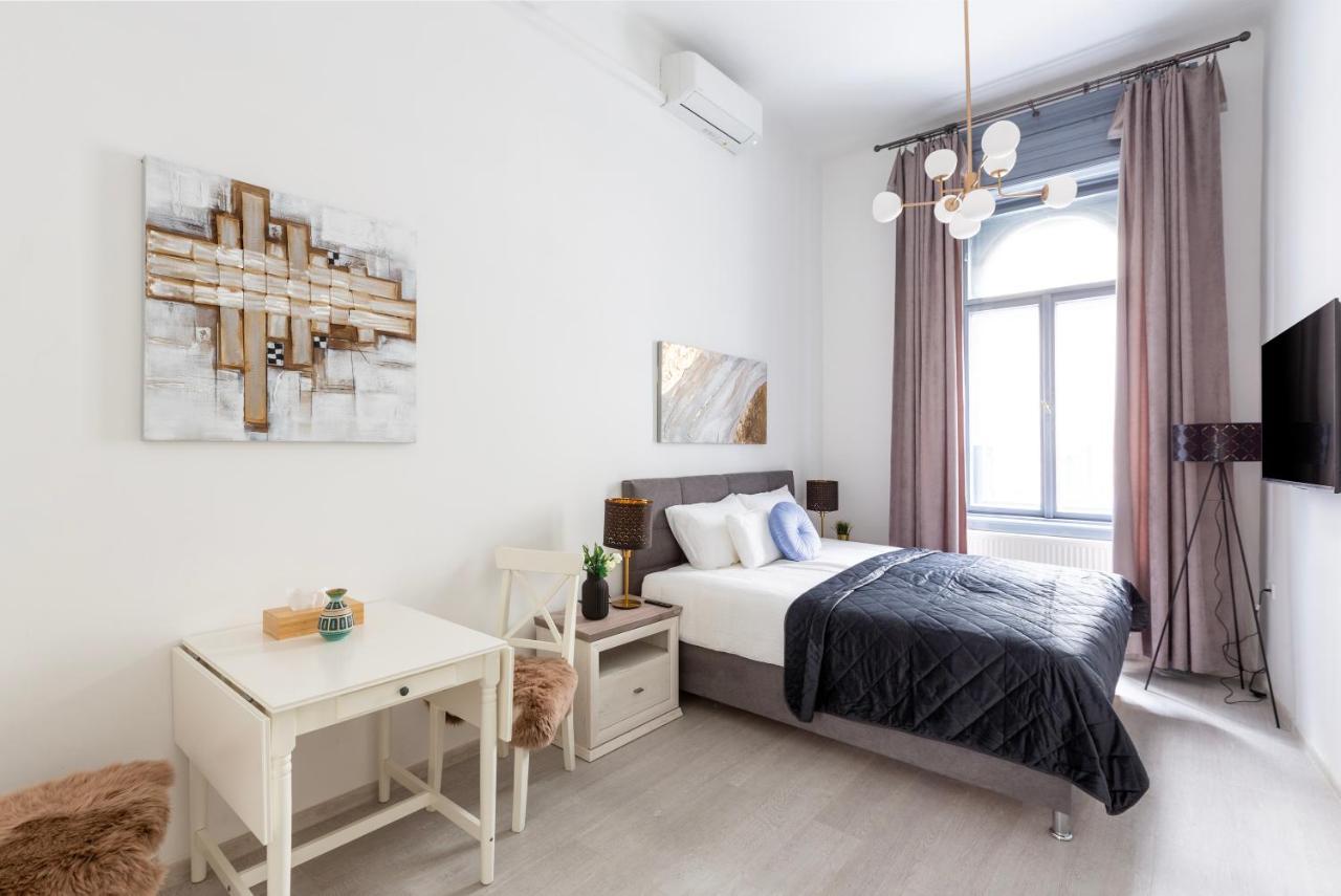 Lh Gallery Apartments Budapest Exterior photo